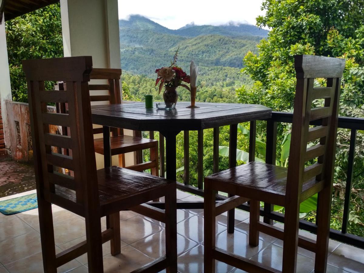 Made Homestay Munduk Экстерьер фото