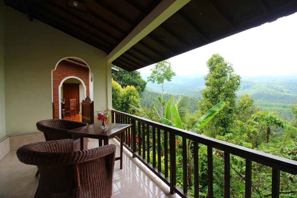 Made Homestay Munduk Экстерьер фото