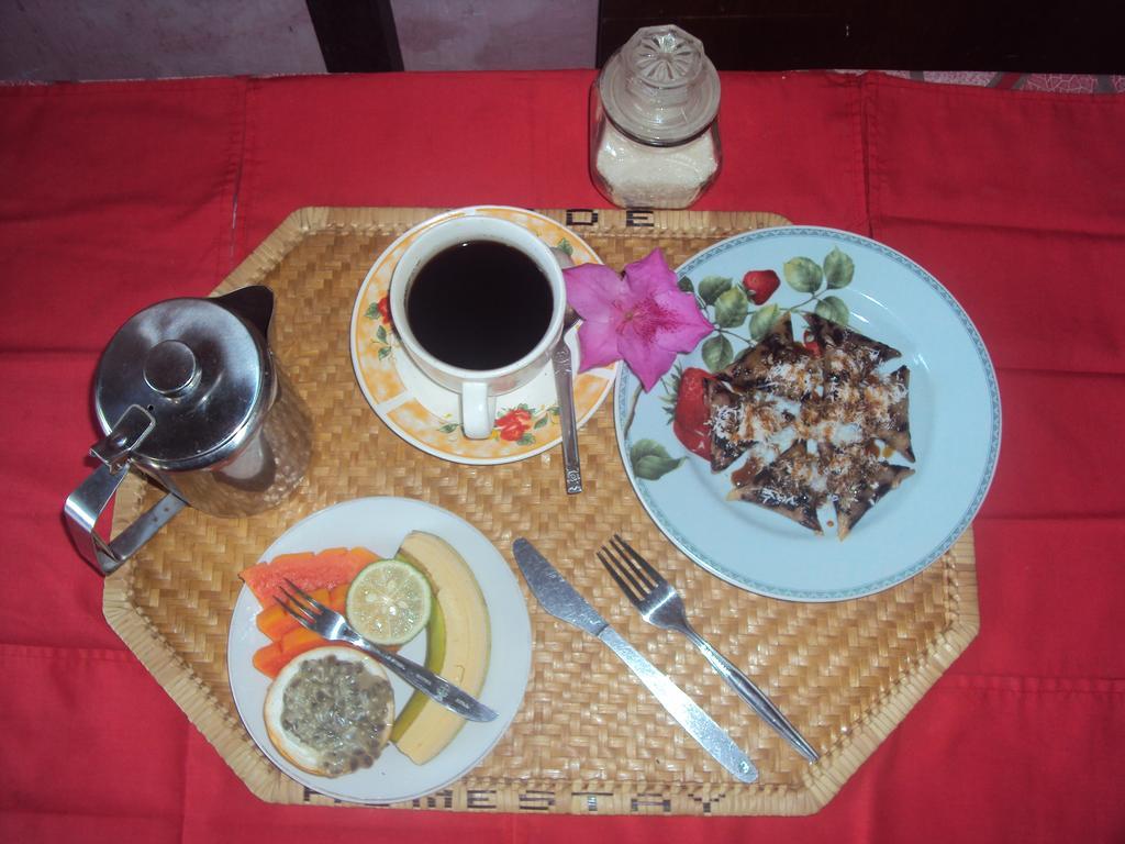 Made Homestay Munduk Экстерьер фото
